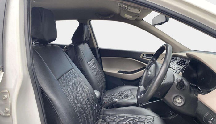 2016 Hyundai Elite i20 SPORTZ 1.2, Petrol, Manual, 77,620 km, Right Side Front Door Cabin