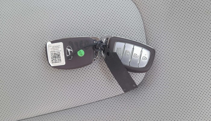 2024 Hyundai Creta SX (O) IVT 1.5 PETROL, Petrol, Automatic, 25,292 km, Key Close Up