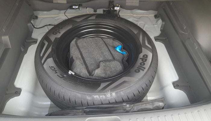 2024 Hyundai Creta SX (O) IVT 1.5 PETROL, Petrol, Automatic, 25,292 km, Spare Tyre