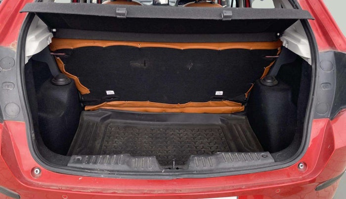 2020 Tata ALTROZ XE PETROL, Petrol, Manual, 49,451 km, Boot Inside