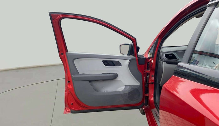 2020 Tata ALTROZ XE PETROL, Petrol, Manual, 49,451 km, LHS Front Door
