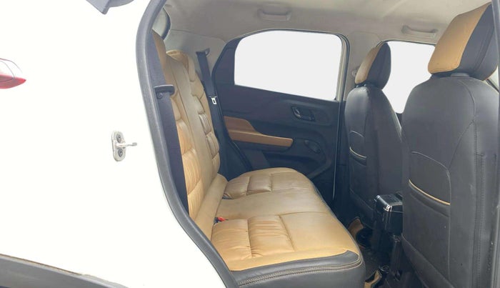 2022 Tata PUNCH PURE MT, Petrol, Manual, 12,322 km, Right Side Rear Door Cabin