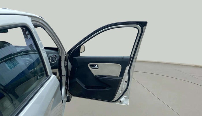 2020 Maruti Alto LXI CNG, CNG, Manual, 77,929 km, RHS Front Door