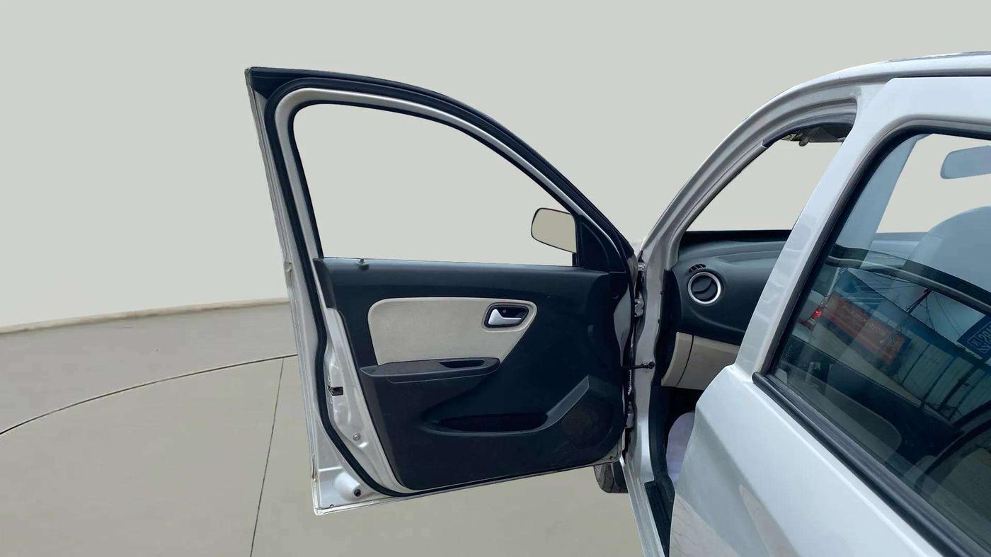 2020 Maruti Alto LXI CNG, CNG, Manual, 77,929 km, LHS Front Door