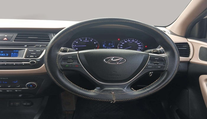 2014 Hyundai i20 SPORTZ 1.2, Petrol, Manual, 81,455 km, Steering Wheel Close Up
