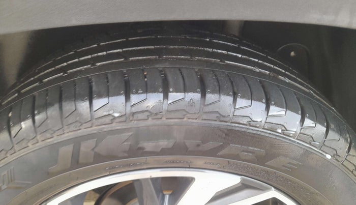 2024 Hyundai Creta SX (O) IVT 1.5 PETROL, Petrol, Automatic, 29,002 km, Left Rear Tyre Tread