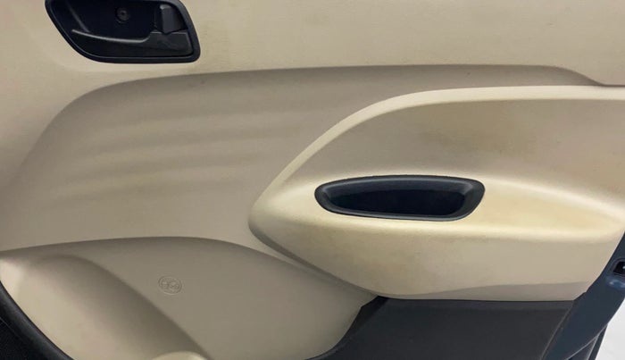 2020 Hyundai NEW SANTRO MAGNA 1.1 CORPORATE EDITION, Petrol, Manual, 26,336 km, Driver Side Door Panels Control