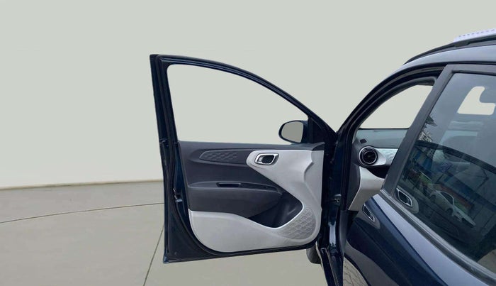 2022 Hyundai GRAND I10 NIOS SPORTZ 1.2 KAPPA VTVT CNG, CNG, Manual, 61,756 km, LHS Front Door