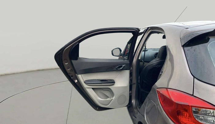2018 Tata Tiago XT PETROL, Petrol, Manual, 1,27,232 km, LHS Rear Door