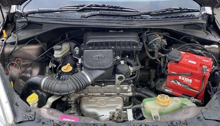 2018 Tata Tiago XT PETROL, Petrol, Manual, 1,27,232 km, Engine View