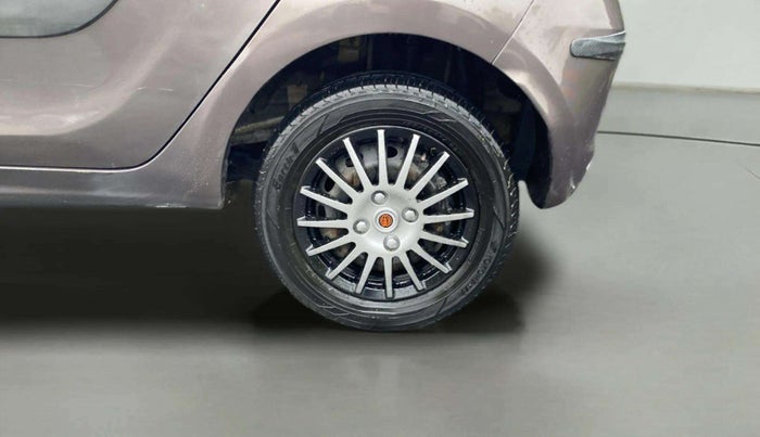 2018 Tata Tiago XT PETROL, Petrol, Manual, 1,27,232 km, Left Rear Wheel