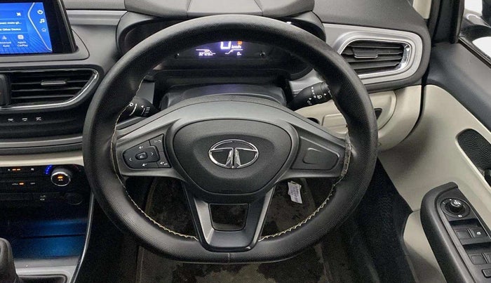 2023 Tata ALTROZ XM PLUS CNG, CNG, Manual, 32,711 km, Steering Wheel Close Up