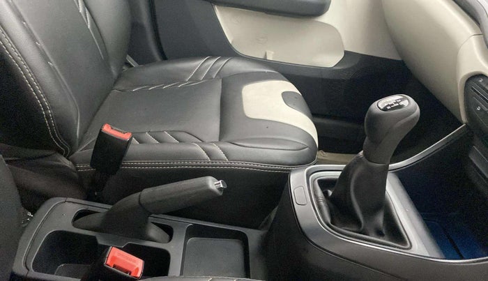 2023 Tata ALTROZ XM PLUS CNG, CNG, Manual, 32,711 km, Gear Lever