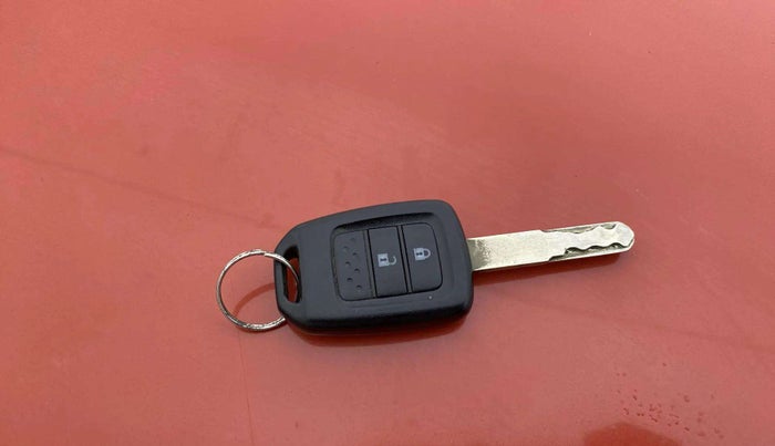 2016 Honda Jazz 1.2L I-VTEC V, Petrol, Manual, 61,479 km, Key Close Up