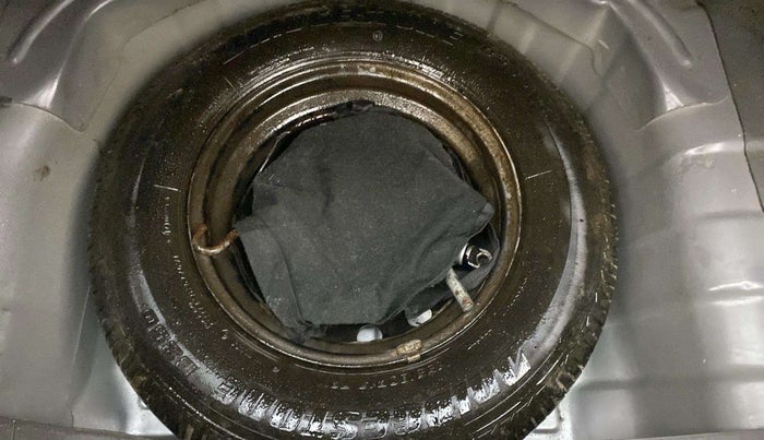 2013 Hyundai i10 ERA 1.1, Petrol, Manual, 27,739 km, Spare Tyre