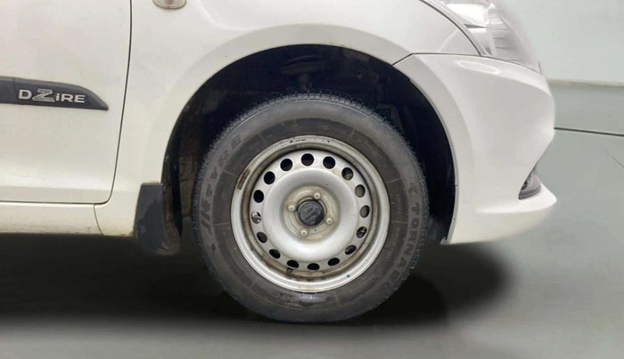 2020 Maruti Swift Dzire TOUR S-CNG (O), CNG, Manual, 85,384 km, Right Front Wheel