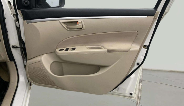 2020 Maruti Swift Dzire TOUR S-CNG (O), CNG, Manual, 85,384 km, Driver Side Door Panels Control