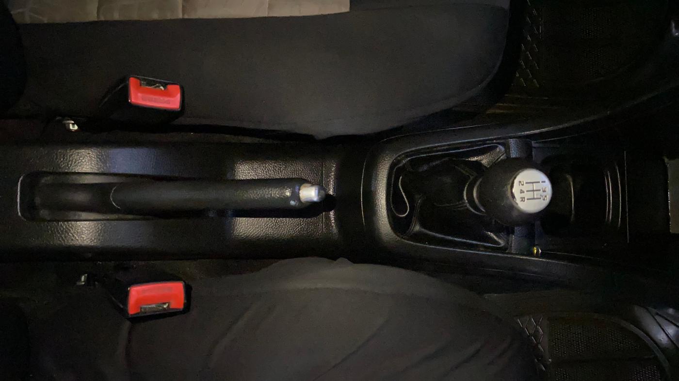 2016 Maruti Swift VXI, Petrol, Manual, 94,556 km, Gear Lever
