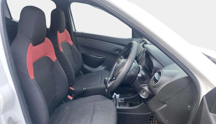2018 Renault Kwid RXL, Petrol, Manual, 54,103 km, Right Side Front Door Cabin