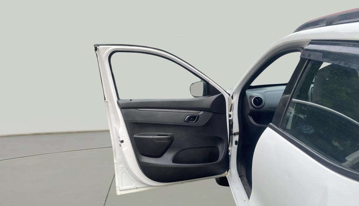 2018 Renault Kwid RXL, Petrol, Manual, 54,103 km, LHS Front Door