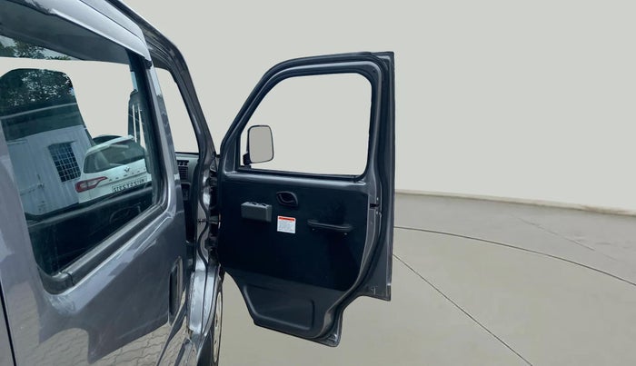 2024 Maruti Eeco 5 Str Ac CNG (O) , CNG, Manual, 21,312 km, RHS Front Door