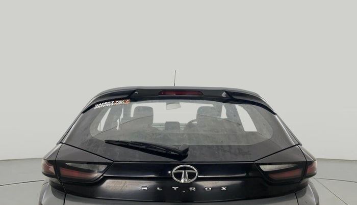 2023 Tata ALTROZ XZ CNG, CNG, Manual, 37,463 km, Rear Windshield
