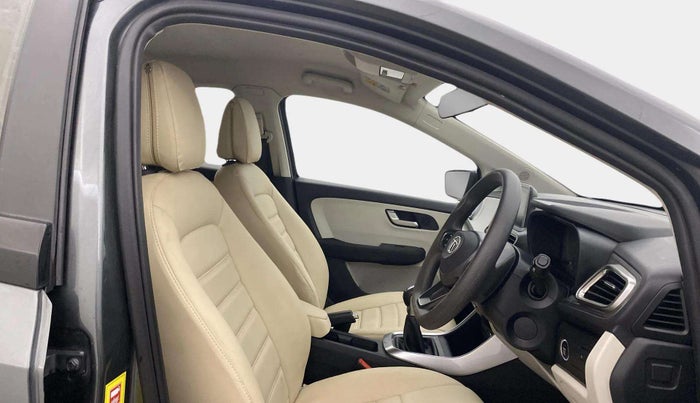 2023 Tata ALTROZ XZ CNG, CNG, Manual, 37,463 km, Right Side Front Door Cabin