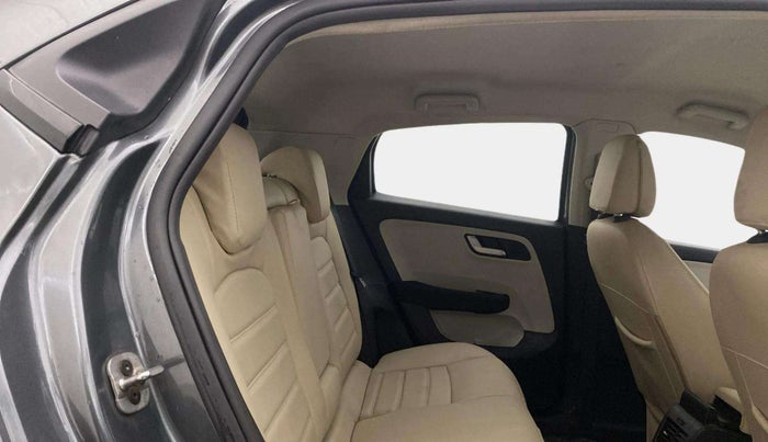 2023 Tata ALTROZ XZ CNG, CNG, Manual, 37,463 km, Right Side Rear Door Cabin