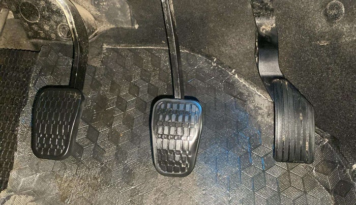 2023 Tata ALTROZ XZ CNG, CNG, Manual, 37,463 km, Pedals