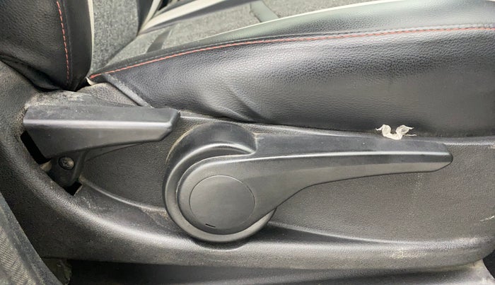 2018 Tata TIGOR XZ PLUS PETROL, Petrol, Manual, 52,239 km, Driver Side Adjustment Panel