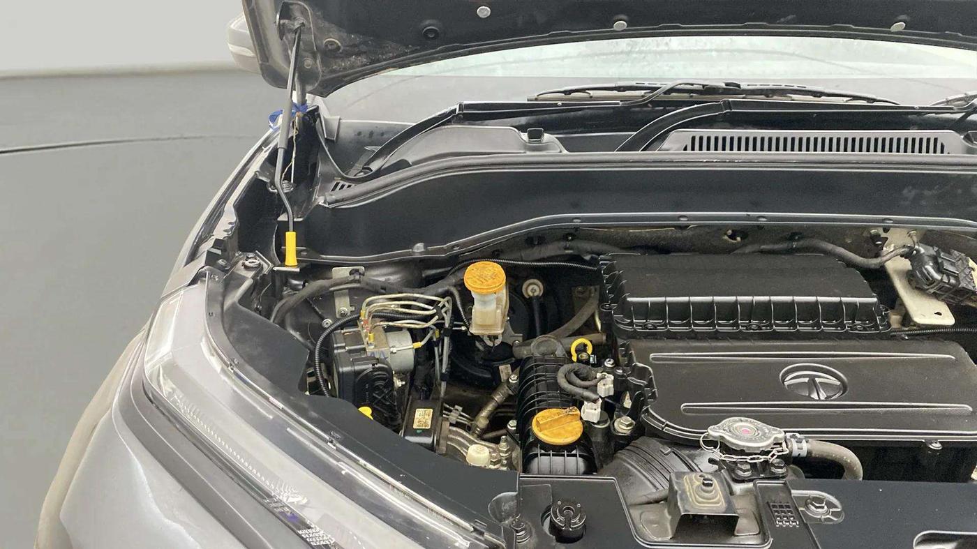 2021 Tata PUNCH ADVENTURE MT, Petrol, Manual, 31,883 km, Engine View - Right