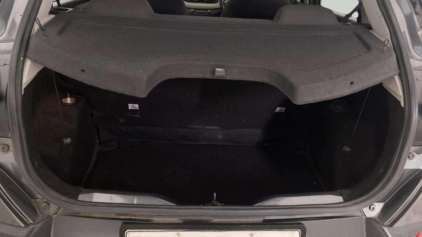 2021 Tata PUNCH ADVENTURE MT, Petrol, Manual, 31,883 km, Boot Inside