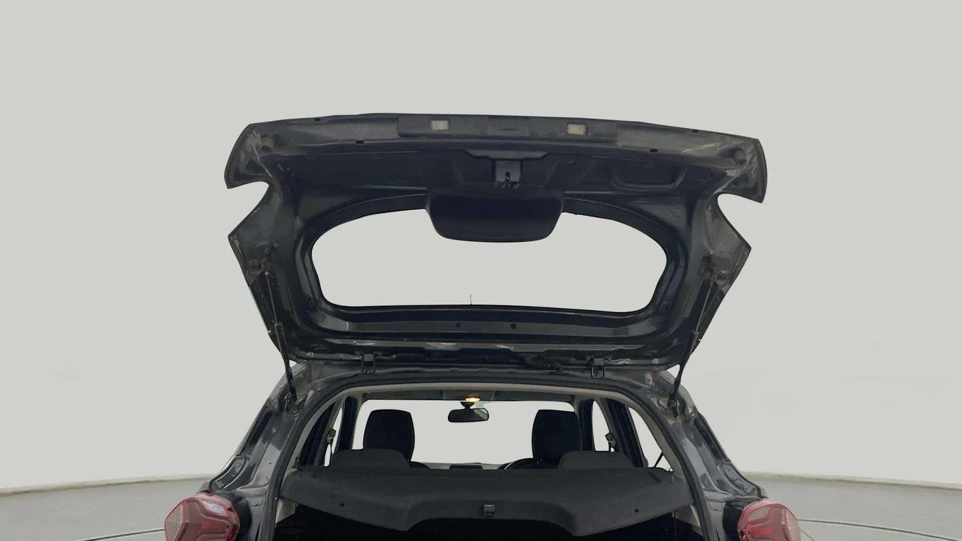 2021 Tata PUNCH ADVENTURE MT, Petrol, Manual, 31,883 km, Boot Door Open