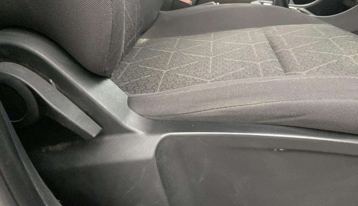 2021 Tata PUNCH ADVENTURE MT, Petrol, Manual, 31,883 km, Driver Side Adjustment Panel