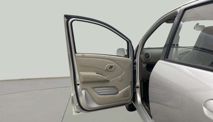 2017 Datsun Redi Go T (O), Petrol, Manual, 43,494 km, LHS Front Door