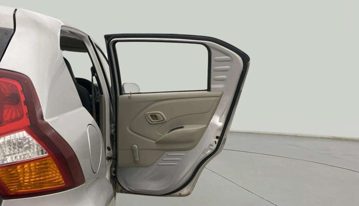 2017 Datsun Redi Go T (O), Petrol, Manual, 43,494 km, RHS Rear Door