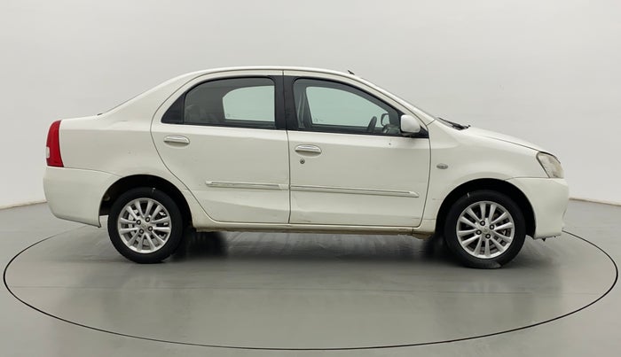 2011 Toyota Etios V, Petrol, Manual, 45,599 km, Right Side View