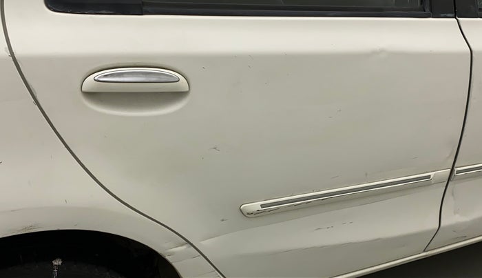 2011 Toyota Etios V, Petrol, Manual, 45,599 km, Right rear door - Slightly dented