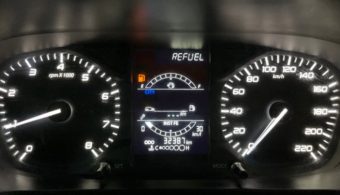 2022 Tata ALTROZ XM PLUS PETROL, Petrol, Manual, 32,439 km, Odometer Image