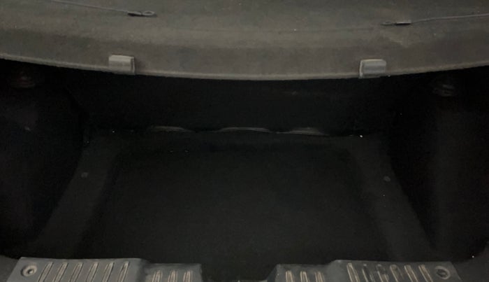 2022 Tata ALTROZ XM PLUS PETROL, Petrol, Manual, 32,439 km, Boot Inside
