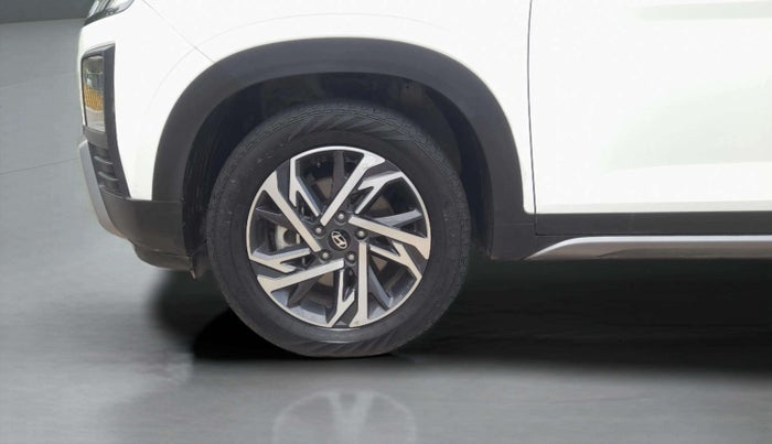2024 Hyundai Creta SX (O) 1.5 TURBO DCT, Petrol, Automatic, 12,352 km, Left Front Wheel
