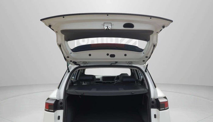 2024 Hyundai Creta SX (O) 1.5 TURBO DCT, Petrol, Automatic, 12,352 km, Boot Door Open