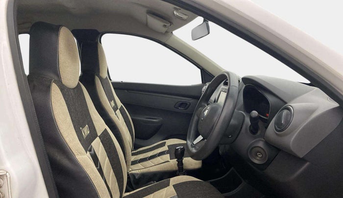 2016 Renault Kwid RXT 0.8, Petrol, Manual, 72,994 km, Right Side Front Door Cabin