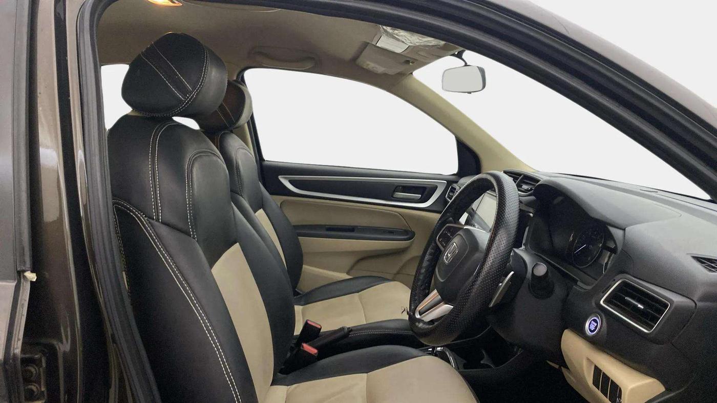 2021 Honda Amaze 1.2L I-VTEC VX CVT, Petrol, Automatic, 20,937 km, Right Side Front Door Cabin