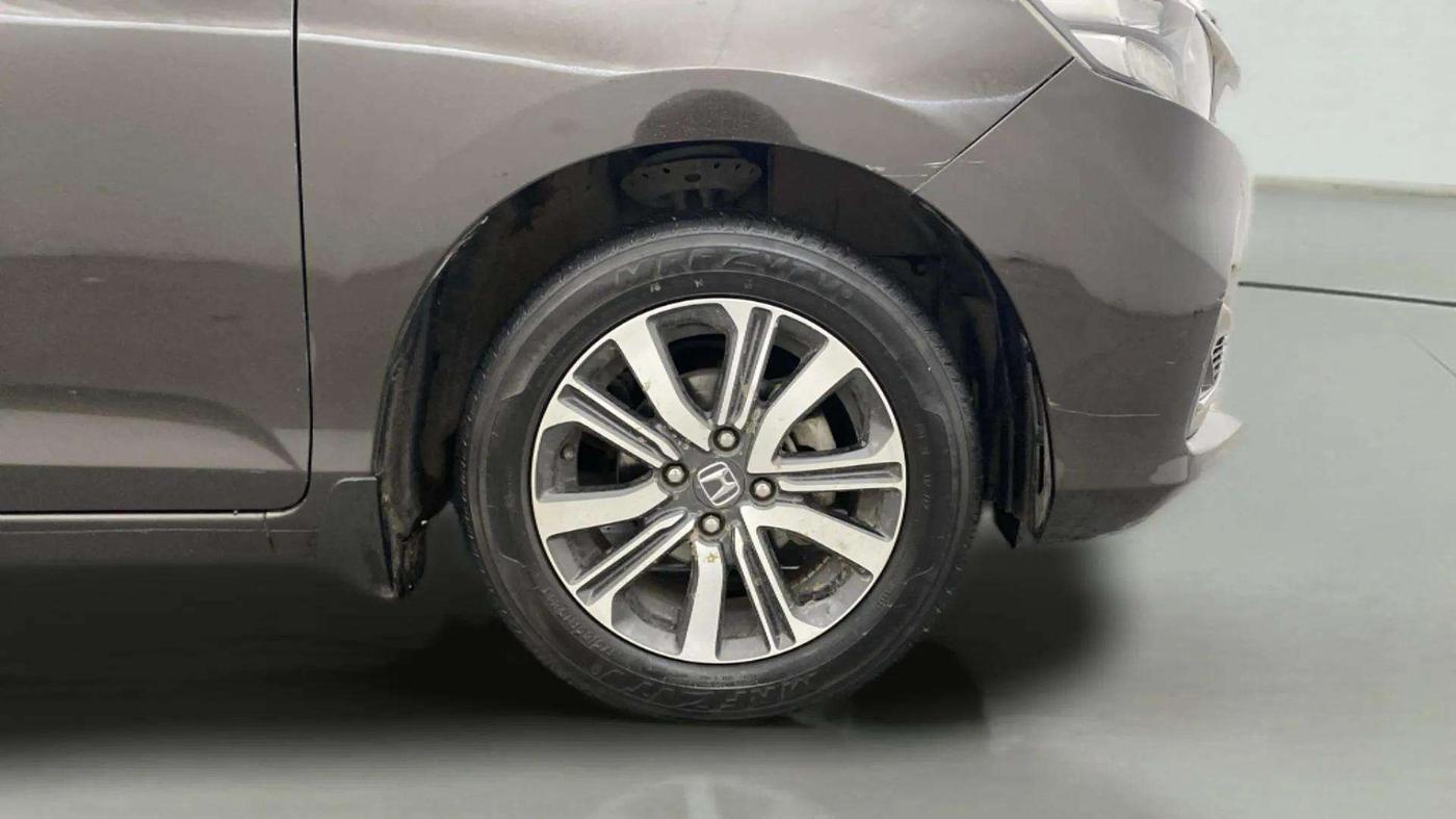 2021 Honda Amaze 1.2L I-VTEC VX CVT, Petrol, Automatic, 20,937 km, Right Front Wheel