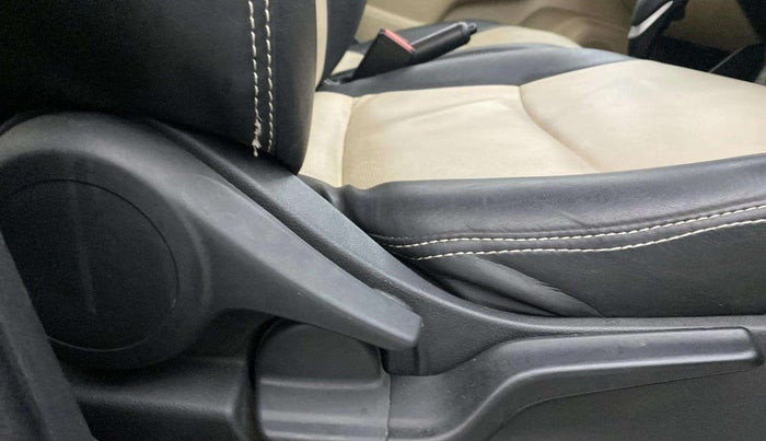 2021 Honda Amaze 1.2L I-VTEC VX CVT, Petrol, Automatic, 20,937 km, Driver Side Adjustment Panel