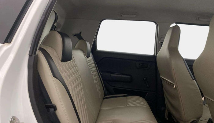 2021 Maruti New Wagon-R LXI CNG (O) 1.0, CNG, Manual, 28,932 km, Right Side Rear Door Cabin
