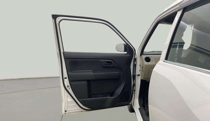 2021 Maruti New Wagon-R LXI CNG (O) 1.0, CNG, Manual, 28,932 km, LHS Front Door