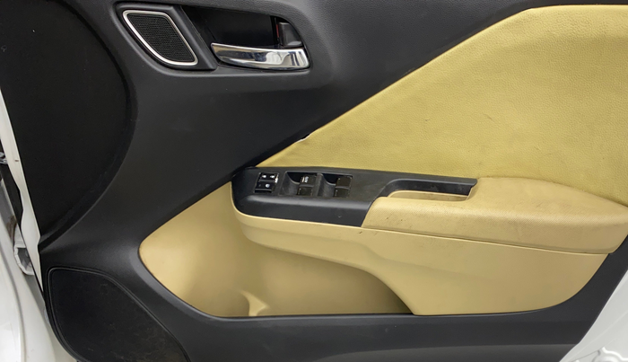 2017 Honda City 1.5L I-VTEC V MT, Petrol, Manual, 57,963 km, Driver Side Door Panels Control