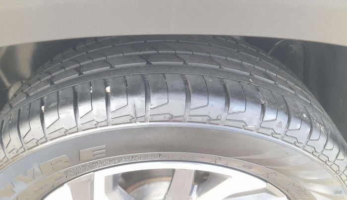 2024 Hyundai Creta SX (O) 1.5 TURBO DCT, Petrol, Automatic, 7,679 km, Right Rear Tyre Tread